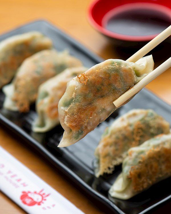 Guotie dumplings [Tasteatlas]