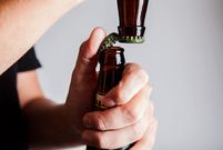 Bottle open-Hop culture