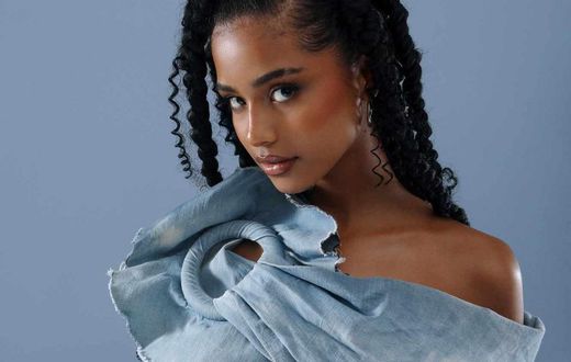 Legends like Rihanna and Aaliyah have influenced Tyla's cross-continental appeal and genre-blending sound.