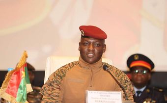 Ibrahim Traoré accuse Alassane Ouattara d'héberger des bases de déstabilisation contre le Burkina