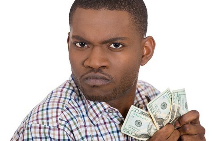 Signs of a stingy boyfriend