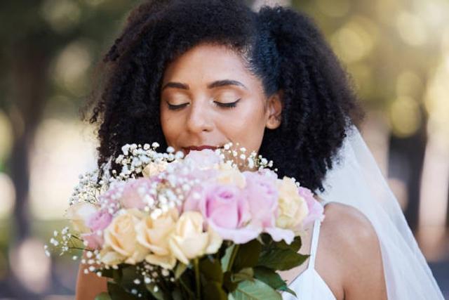 How did the wedding bouquet came to be? [iStock]