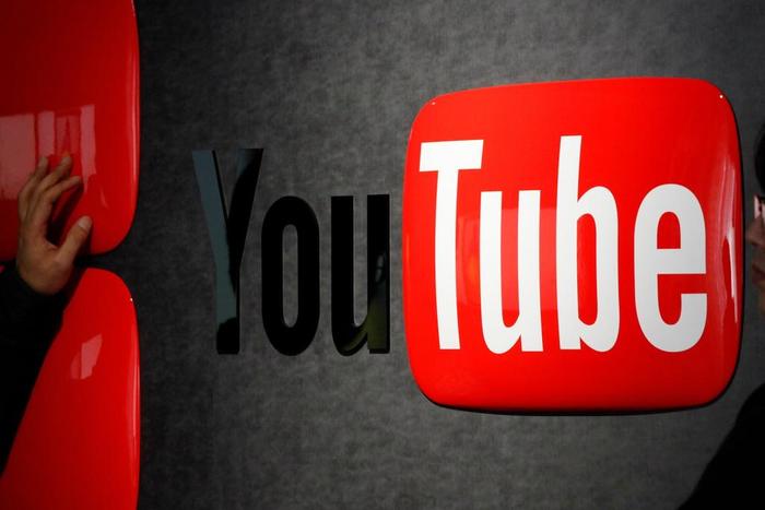 youtube logo