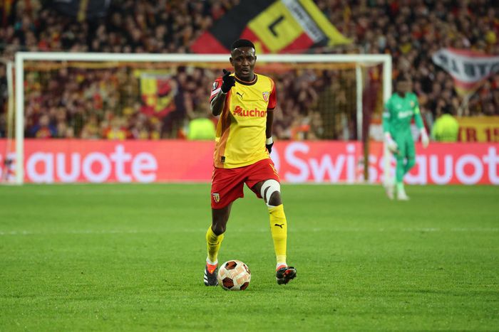 Salis Samed relegated to RC Lens reserve team as midfielder nears exit