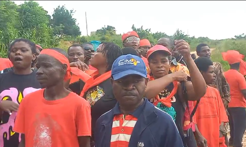 Adamorobe residents threaten over poor roads