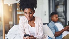 The biggest distractions in relationship [betterhelp]