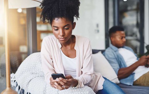 The biggest distractions in relationship [betterhelp]