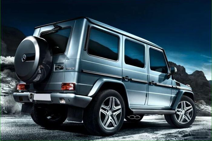 Heavier cars tend to perform better in collisions, offering superior protection for occupants