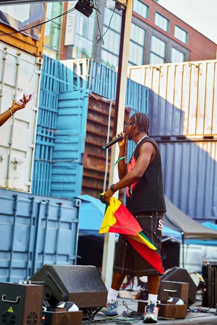 Big WU heats-up the stage at DMV Party in the Park USA