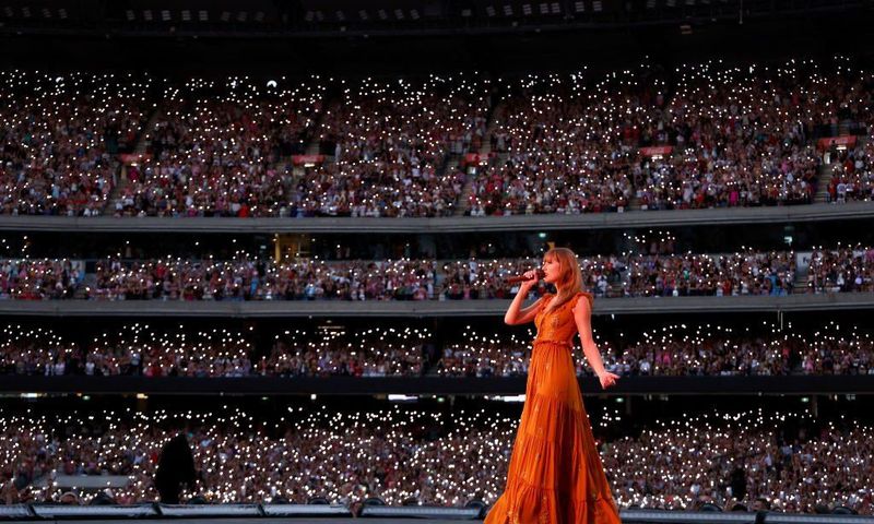 Taylor Swift on stage