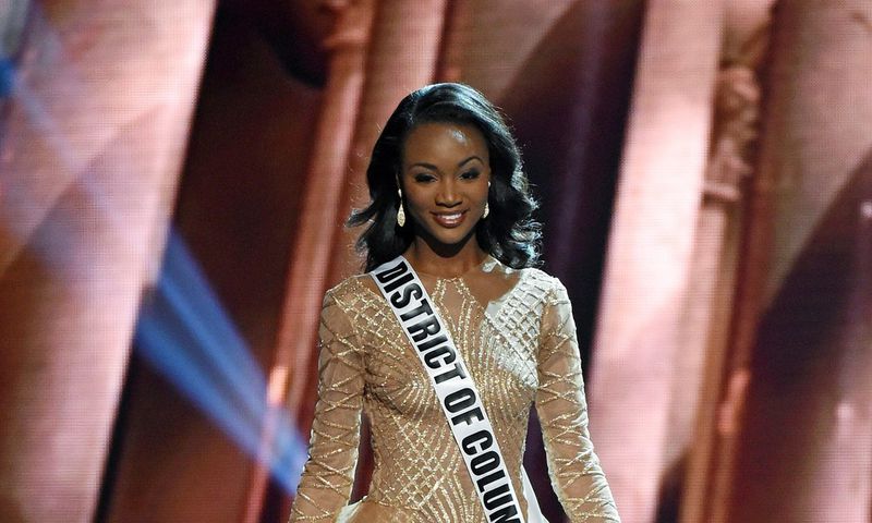 2016: Miss District of Columbia Deshauna Barber