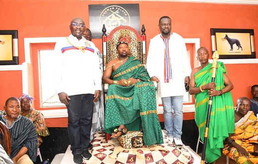 Bawumia enstooled Chief at Nsawam