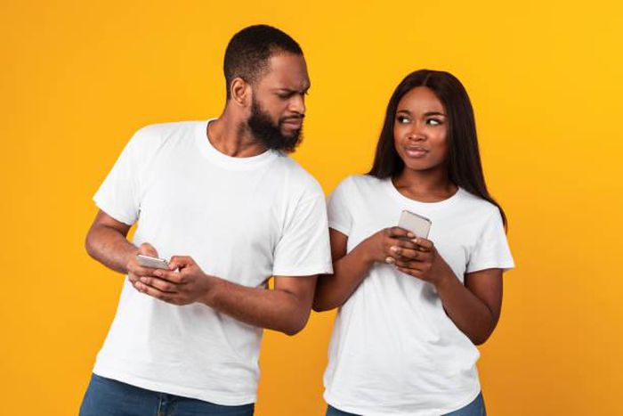 Why you partner hides their phone from you [istockphoto]