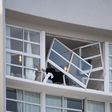 Pilot dies after helicopter collides with Australian hotel rooftop [Yahoo]