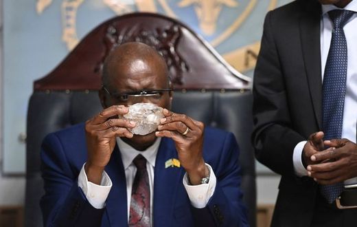 Mokgweetsi-Masisi