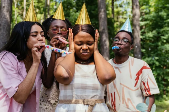 Should you reply all your birthday messages ? [brightspotcounseling]