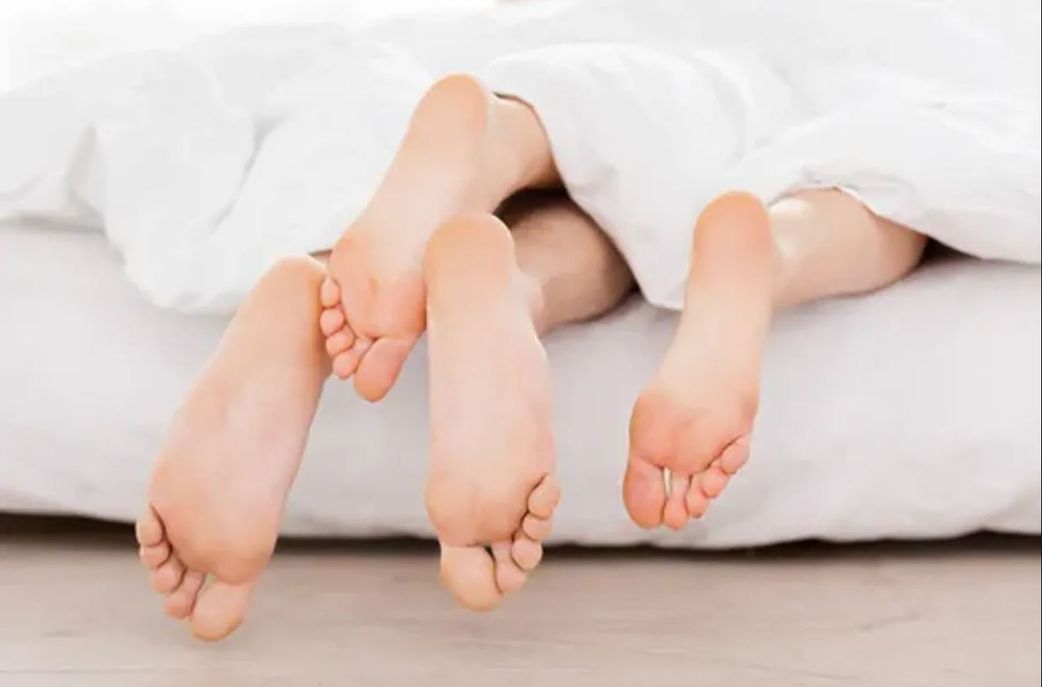Is it safe to swallow semen?