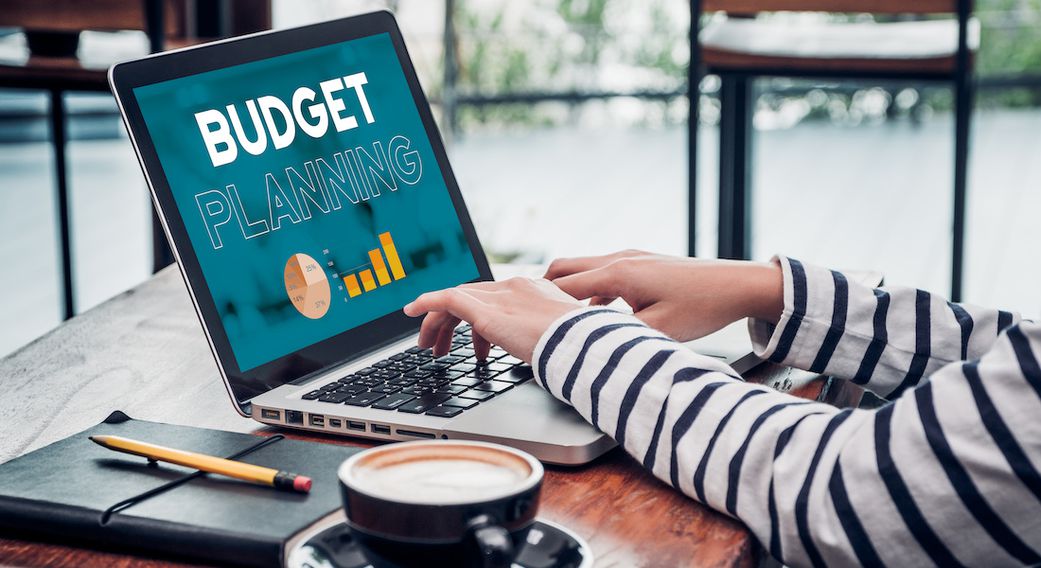 7 money habits of financially independent Gen Zs