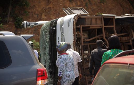 Tragic bus crash at Aseseeso claims two lives, injures several students