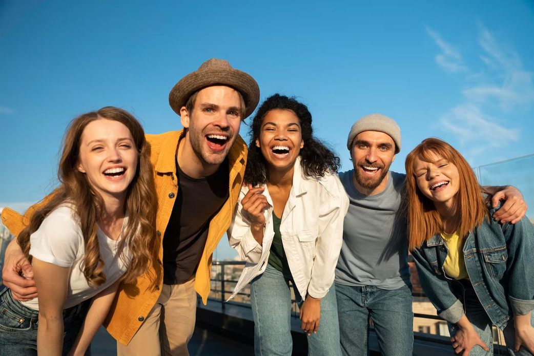8 types of friends you must cut off to succeed