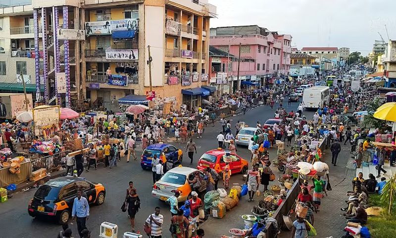 Accra via Muntaka Chasant/Wikimedia Commons