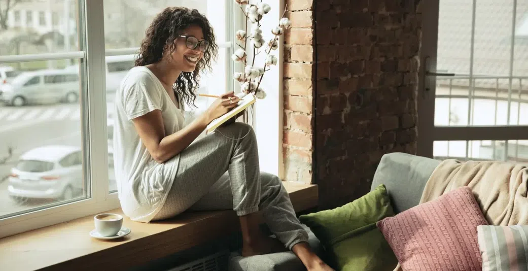 woman-in-apartment