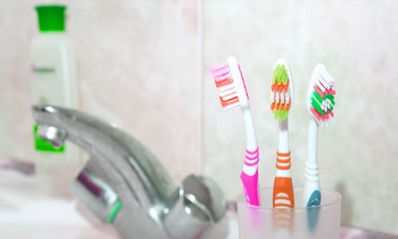 Object you should never leave in the bathroom [oneindia]