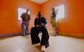 M.anifest collaborates with Red Hot Chili Peppers Bassist Flea and The Cavemen on new single ‘Puff Puff'