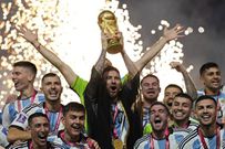 Argentina celebrating with the World Cup trophy