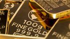 Mastering gold trading techniques with advanced hedging and risk management