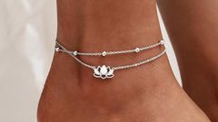 Spiritual significance of silver anklets [amazon]