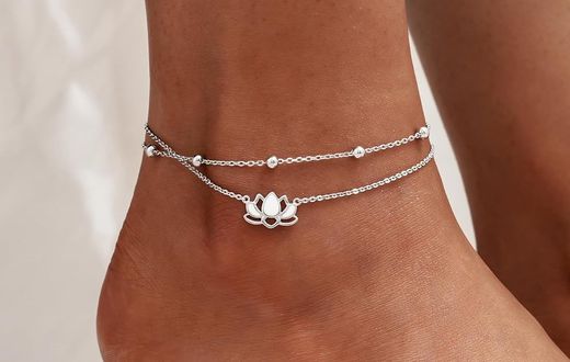 Spiritual significance of silver anklets [amazon]