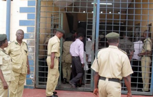 Nigeria Prisons Service chief visits Edo command over failed jailbreak  [Daily Post]