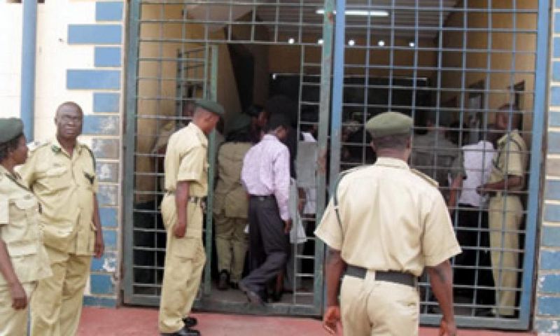 Nigeria Prisons Service chief visits Edo command over failed jailbreak  [Daily Post]