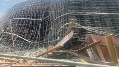 14 workers injured as building under construction collapses at Roman Ridge (video)