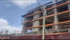14 workers injured as building under construction collapses at Roman Ridge (video)