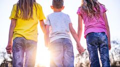 Research suggests that middle are more humble