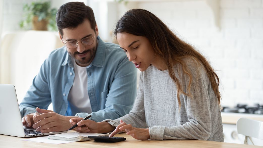 5 financial mistakes men make in relationships
