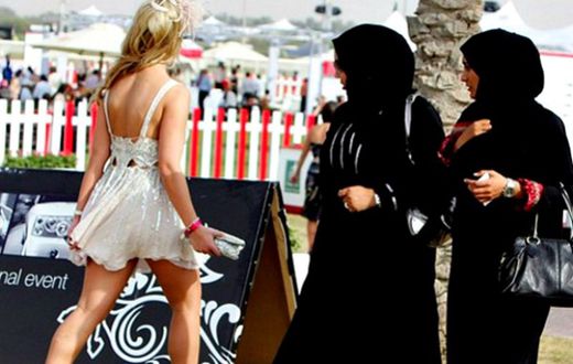 dress etiquette