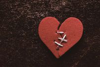 6 reasons people become more attractive after heartbreak