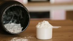 6 common foods that may be causing your acne (without you realising It)