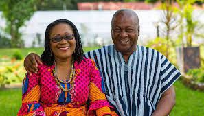 'Don't argue with your wife' - President Mahama advises men from experience