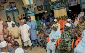 Oba Oyegbemi dethroned six palace chiefs for allegedly attending a Labour Party campaign flag-off in Apapa. [The Nigerian Tribune]