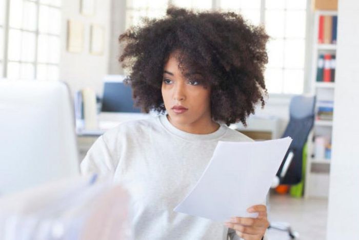 Does being beautiful help a woman's career?