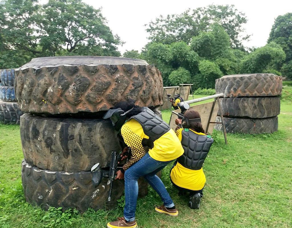 ___9133659___2018___11___23___18___paintballing+twitter+we+are+rapid