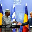 Israeli Prime Minister Benjamin Netanyahu (R) shakes hands with Chadian President Idriss Deby Itno as they deliver joint statements in Jerusalem November 25, 2018