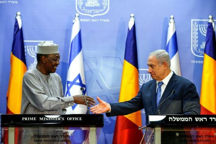 Israeli Prime Minister Benjamin Netanyahu (R) shakes hands with Chadian President Idriss Deby Itno as they deliver joint statements in Jerusalem November 25, 2018