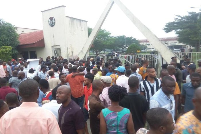 Protesters at the Akwa Ibom House of Assembly
