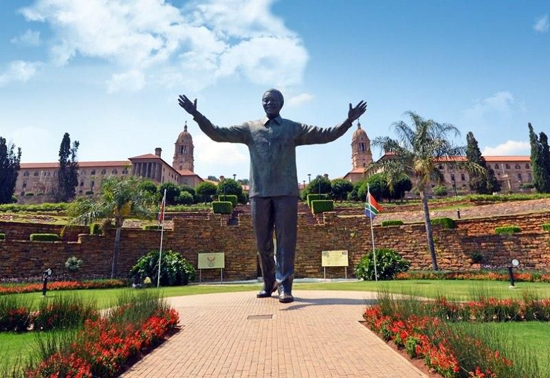 ___9138640___2018___11___26___11___nelson_mandela_statue_brand+south+africa