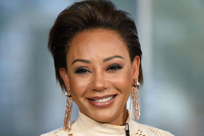 ___9194090___2018___12___12___21___mel-b-visits-extra-at-universal-studios-hollywood-on-news-photo-1077401182-1544459127